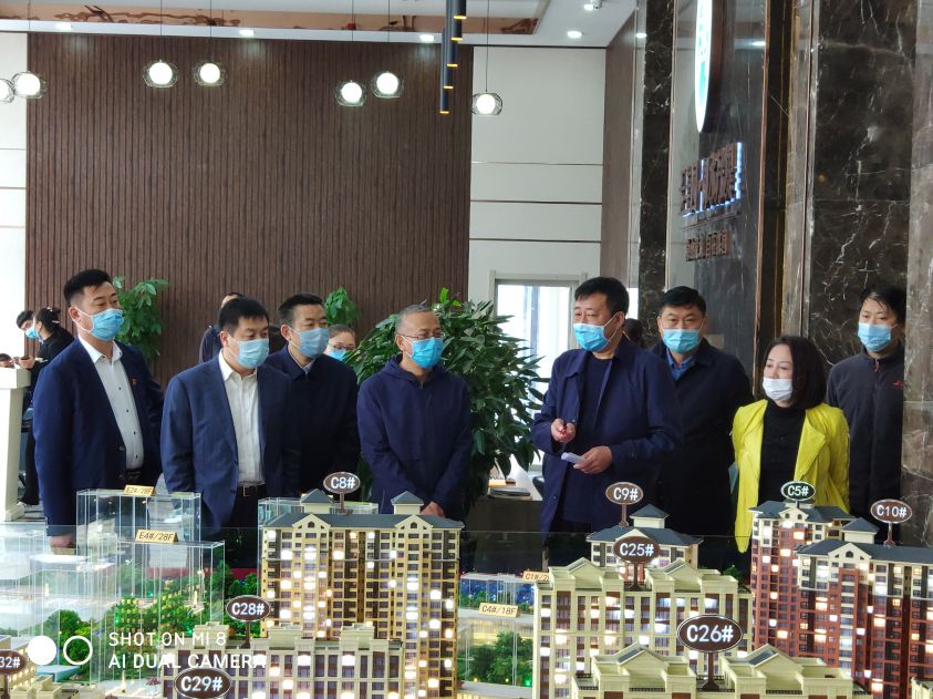 辽源市委会主委兰刚调研社区养老服务设施建设